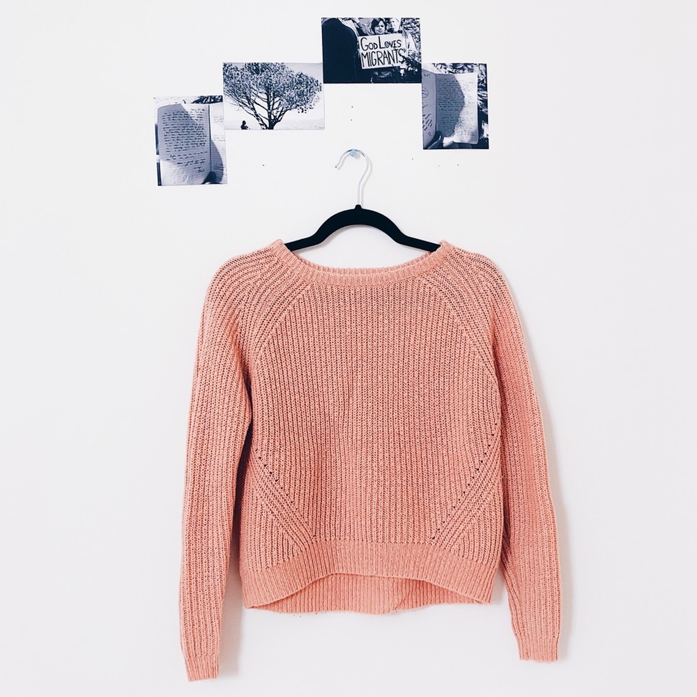 Forever 21 Salmon Colored Sweater | M